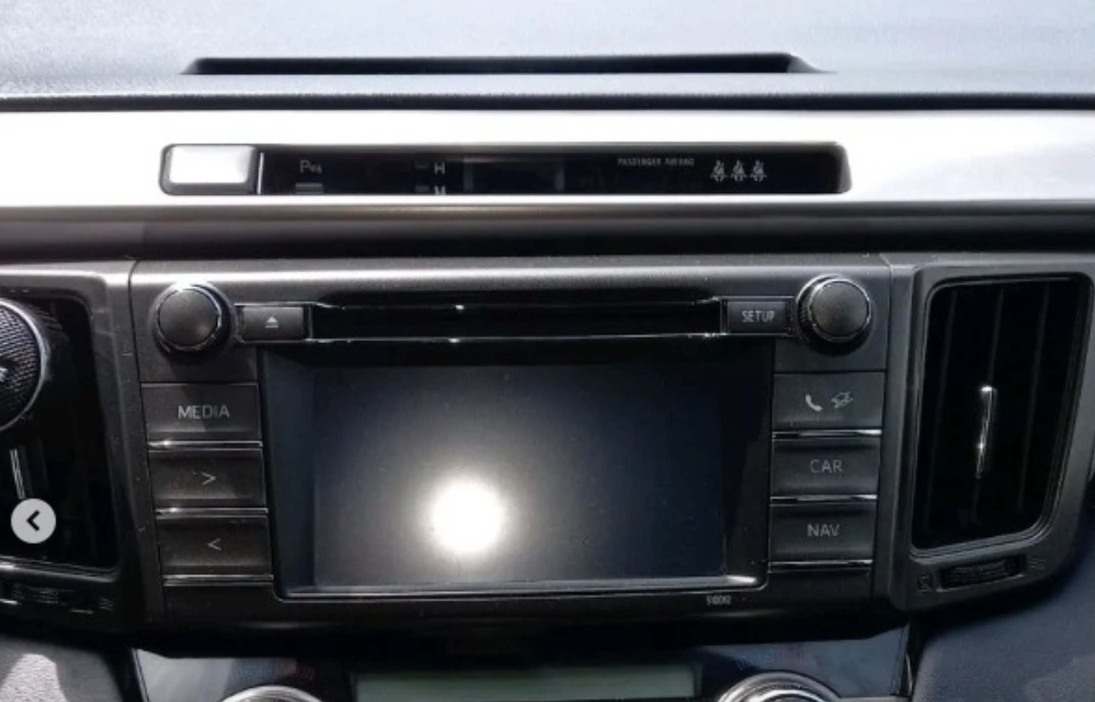 XTRONS XTR9120D XTRONS XTR9120D mallikohtaisen multimediaradion soveltuvuus autoon