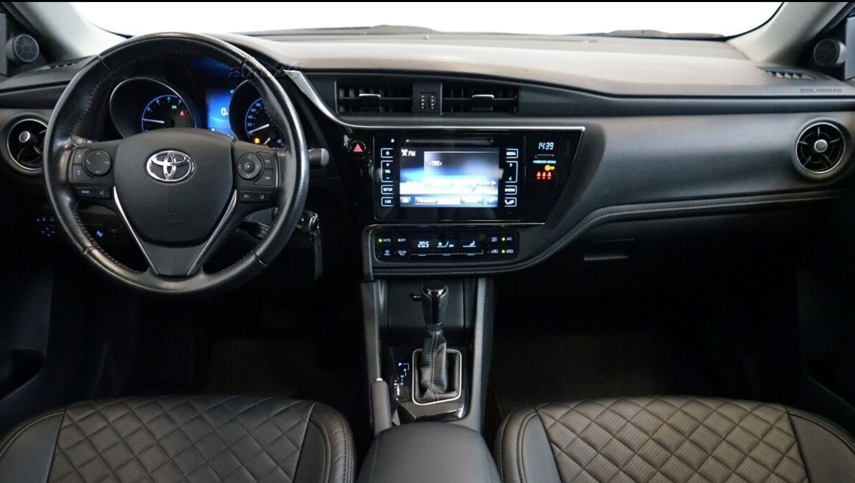 XTRONS XTR9176 XTRONS XTR9176 raadio sobivus autole