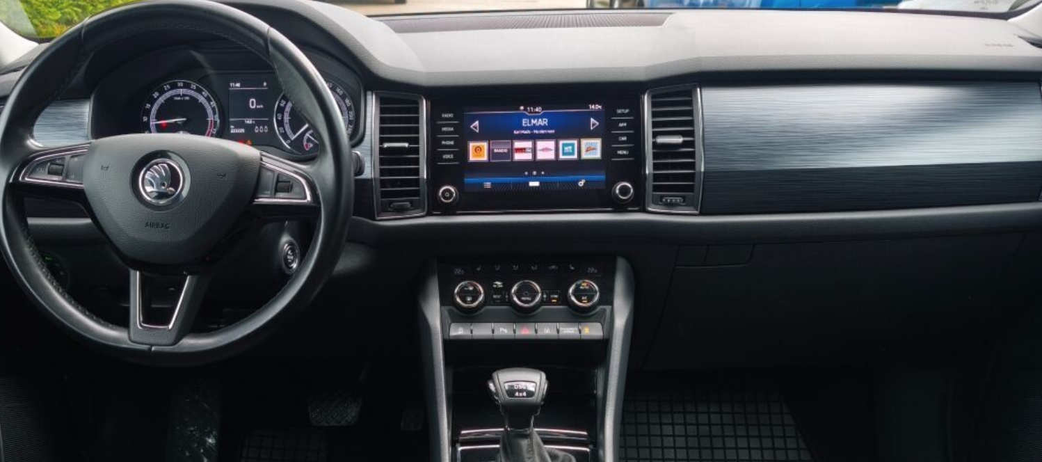 XTRONS XTR9210 XTRONS XTR9210 raadio sobivus autole