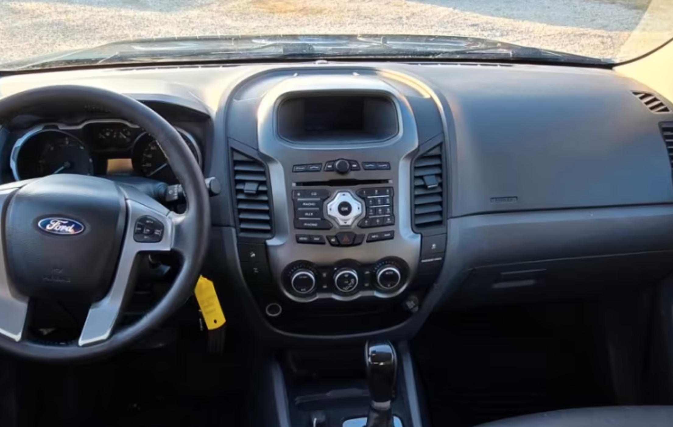 XTRONS XTR9462B XTRONS XTR9462B raadio sobivus autole