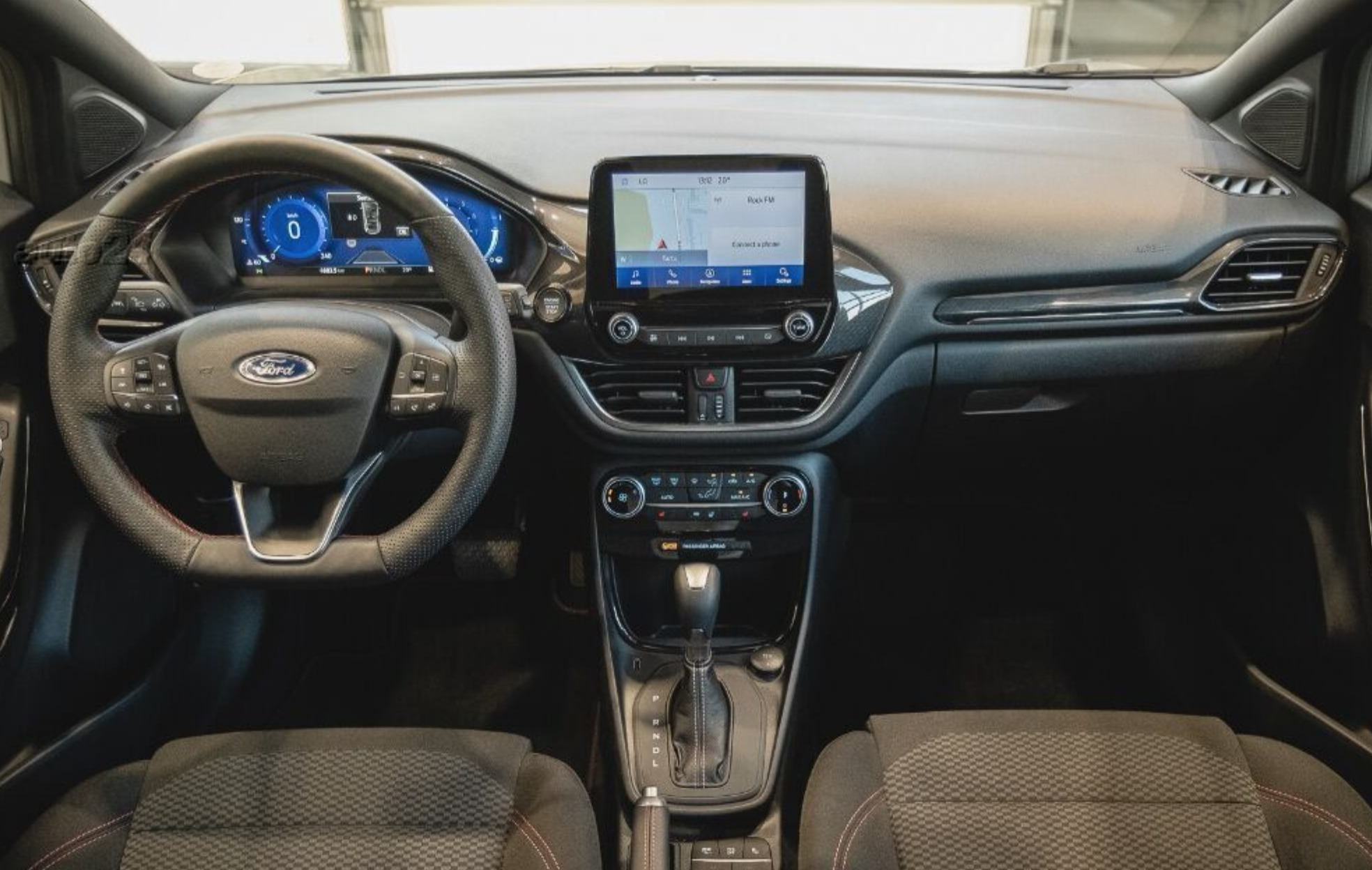 XTRONS XTR9483 XTRONS XTR9483 raadio sobivus autole