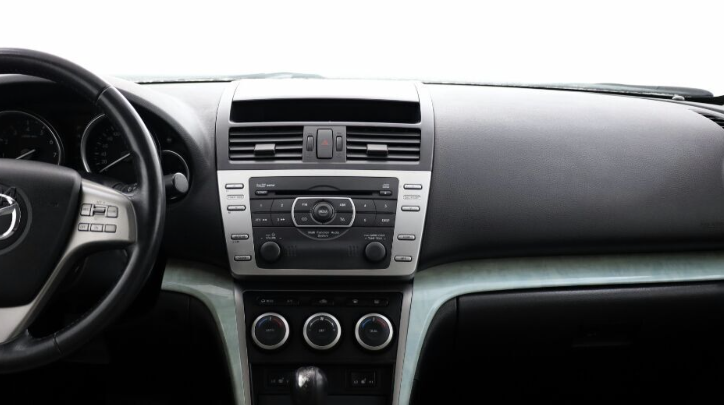 XTRONS XTR9615 XTRONS XTR9615 raadio sobivus autole