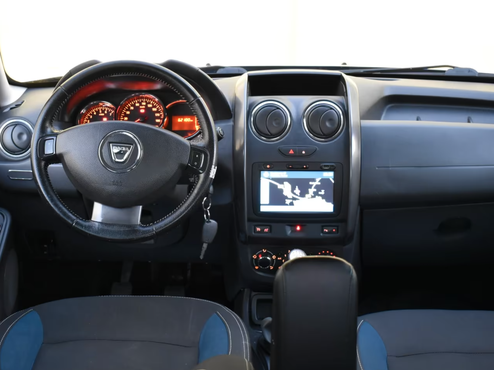 XTRONS XTR9696 XTRONS XTR9696 raadio sobivus autole