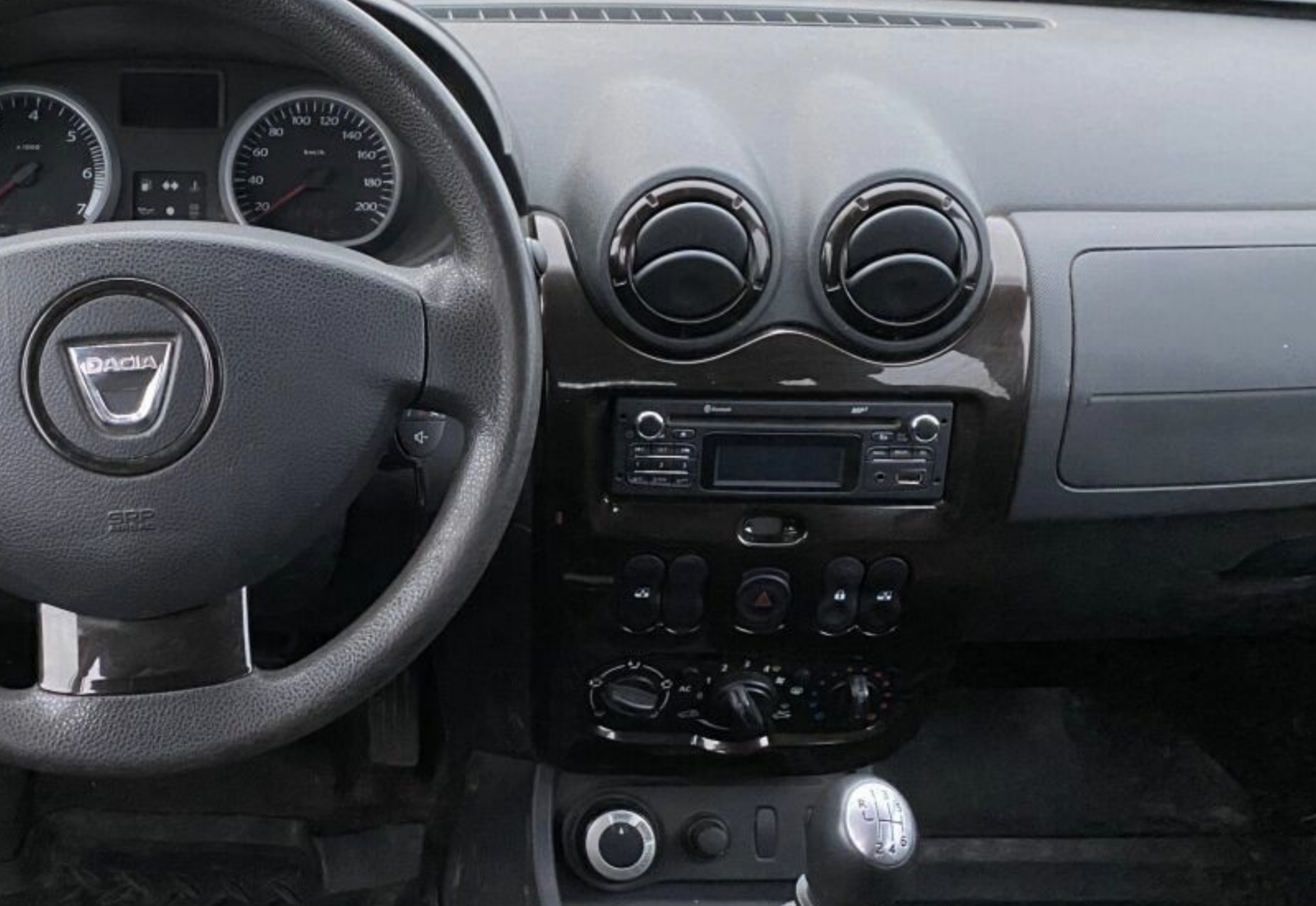 XTRONS XTR9697 XTRONS XTR9697 raadio sobivus autole