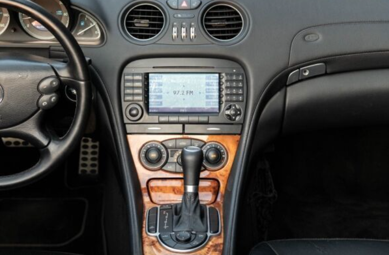 XTRONS XTR9820 XTRONS XTR9820 raadio sobivus autole